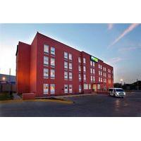 City Express Junior Tuxtla Guti�...