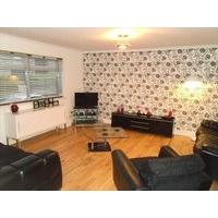City Centre Aberdeen - 2 Bedroom spacious, fully furnished flat for rent with private parking