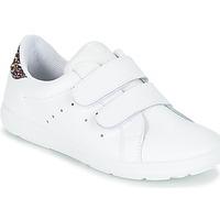 citrouille et compagnie granou girlss childrens shoes trainers in whit ...