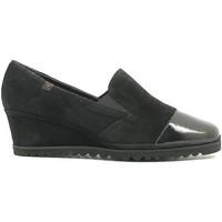 Cinzia Soft IQ234 Mocassins Women women\'s Loafers / Casual Shoes in black
