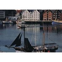 CLARION COLLECTION HOTEL WITH