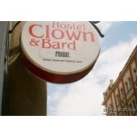 CLOWN AND BARD HOSTEL