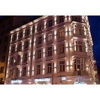 CLARION COLLECTION FRANKFURT CIT...