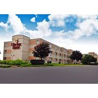 Clarion Hotel Airport