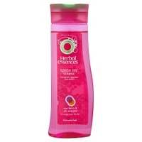 Clairol - Herbal Essences Ignite my Colour Moroccan rose and Passion fruit extracts Shampoo 200ml