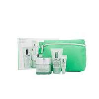 Clinique Daily Defenders Gift Set