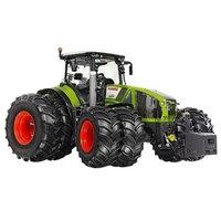 claas axion 950 with twin wheels