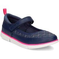 clarks tri megan girlss childrens shoes trainers in white