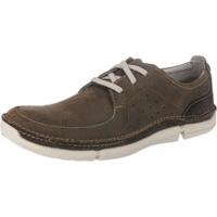 clarks trikeyon fly brown leather