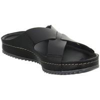 Clarks Netrix Jump men\'s Mules / Casual Shoes in Black