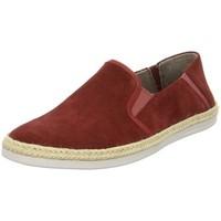 Clarks Bota Step men\'s Slip-ons (Shoes) in Red