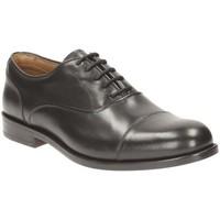 Clarks Coling Boss Mens Formal Shoes men\'s Smart / Formal Shoes in black