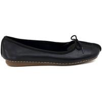 Clarks Freckle Black women\'s Shoes (Pumps / Ballerinas) in Black