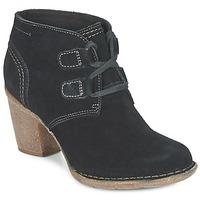 clarks carleta lyon womens low ankle boots in black