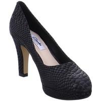 clarks crisp kendra womens court shoes in black