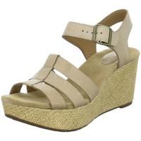 Clarks Caslynn Harp women\'s Sandals in BEIGE