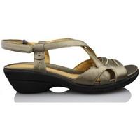 Clarks UN RUTTER METALLIC SILVER GÜIFI women\'s Sandals in gold