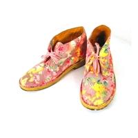 Clarks Size 7 Hawaiian Floral Print Desert Boots