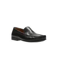 clarks claude plain shoes