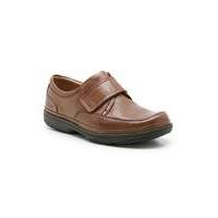 Clarks Swift Turn Shoes