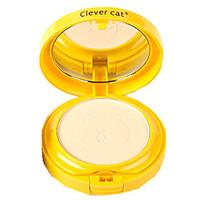 Clever Cat Two Layers Foundation Cute Brown Bear Cameo Pressed Powder Cake