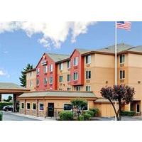 Comfort Inn and Suites Portland Airport