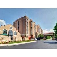 Comfort Suites University