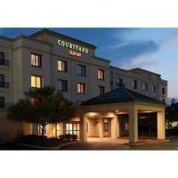 Courtyard by Marriott Buffalo Amherst/University