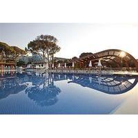 Cornelia De Luxe Resort