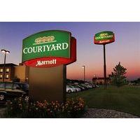 Courtyard by Marriott Fargo Moor...
