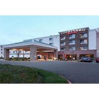 Courtyard by Marriott Roseville Creekside