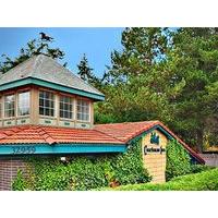 Coachman Inn & Suites