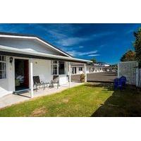 Colonial on Gladstone