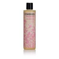 Cowshed Udderly Gorgeous Bath and Shower Gel 300ml