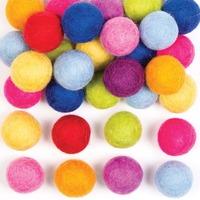 coloured felt balls per 3 packs