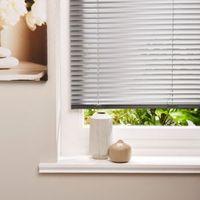 Colours Volto Venetian Blind (W)90cm (L)160cm