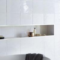 Core White Ceramic Wall Tile Pack of 20 (L)250mm (W)200mm