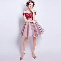 Cocktail Party Dress A-line Off-the-shoulder Short / Mini Tulle with Appliques