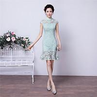 Cocktail Party Dress - Vintage Inspired Sheath / Column High Neck Short / Mini Lace with Lace