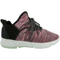 Cortica Infinity 2.0 Flyknit women\'s Shoes (Trainers) in pink