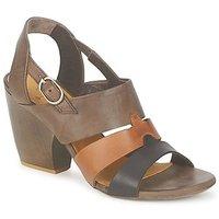 Coclico VALENCIA women\'s Sandals in brown