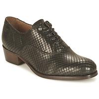 Coqueterra MONROE women\'s Smart / Formal Shoes in gold