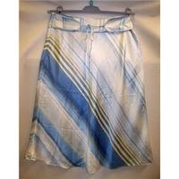 Coast - Size: 12 - Multi-coloured - A-line skirt