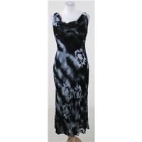 country casuals size 8 black grey silk mix dress