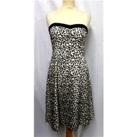 Coast Size 10 Bisque Brown and Cream Dress Coast - Size: 10 - Brown - Sleeveless