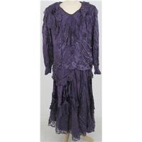 cocos size sm purple satin lace top and skirt