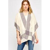 Contrast Open Poncho