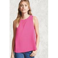 contemporary dolphin hem top