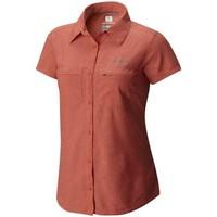 Columbia Irico SS Shirtcoral Heather women\'s Short sleeved Shirt in Orange