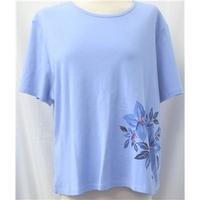 Country Casuals - Size: XL - Blue - Cap sleeved T-shirt